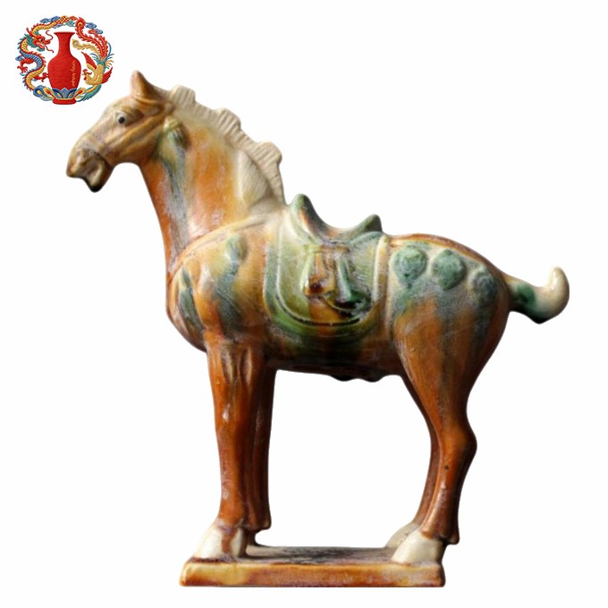 Sancai Glazed Cheval/Tang Dinasti